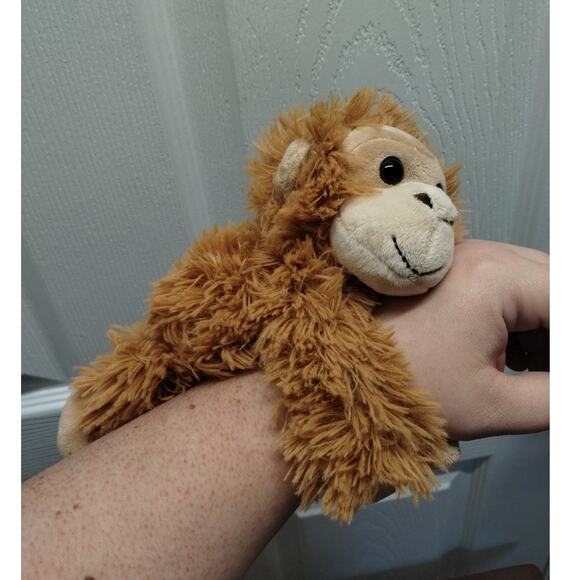 Wild Republic Plush Brown Orangutan Monkey Ape 8 Inch Wrist Hugger Slap Bracelet - Picture 1 of 10